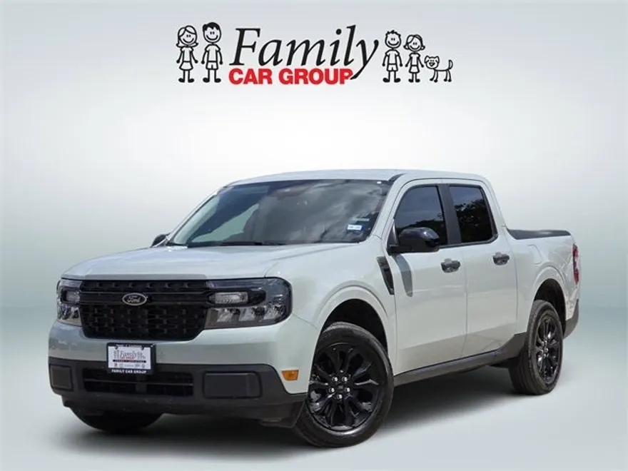 2024 Ford Maverick XLT photo 1