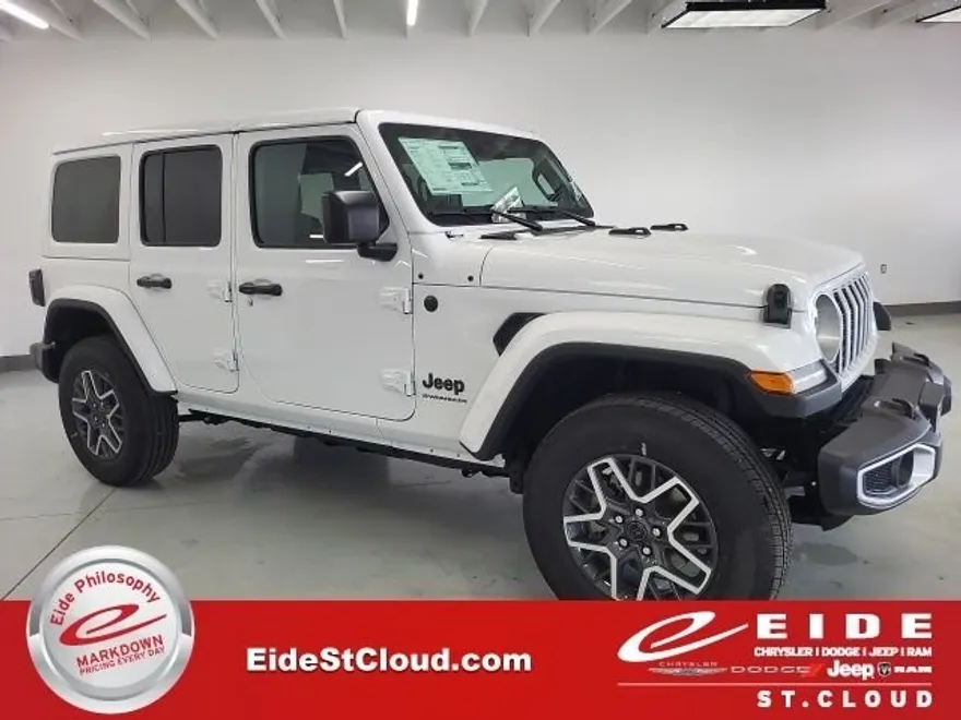2025 Jeep Wrangler Sahara photo 1