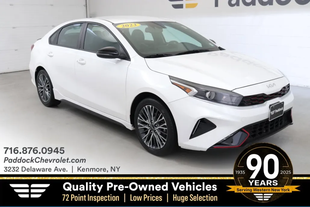 2023 Kia Forte GT-Line photo 1