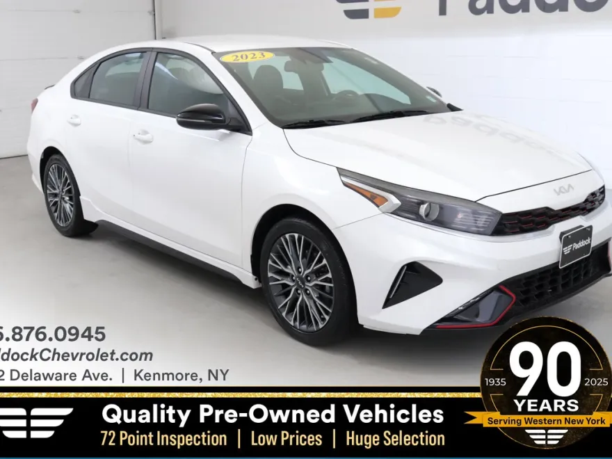 2023 Kia Forte GT-Line photo 1