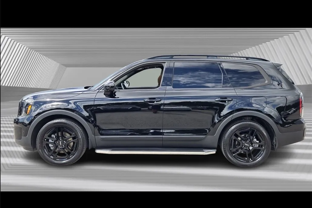 2024 Kia Telluride X-Line photo 1