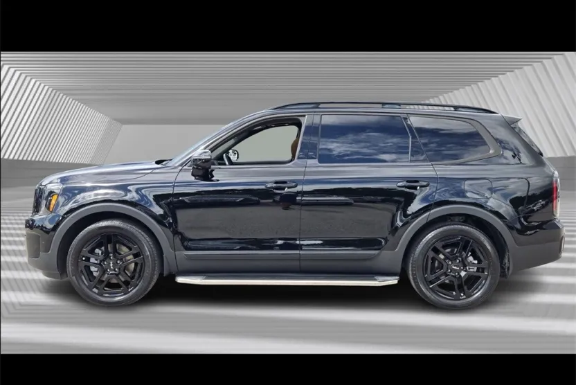 2024 Kia Telluride X-Line photo 1