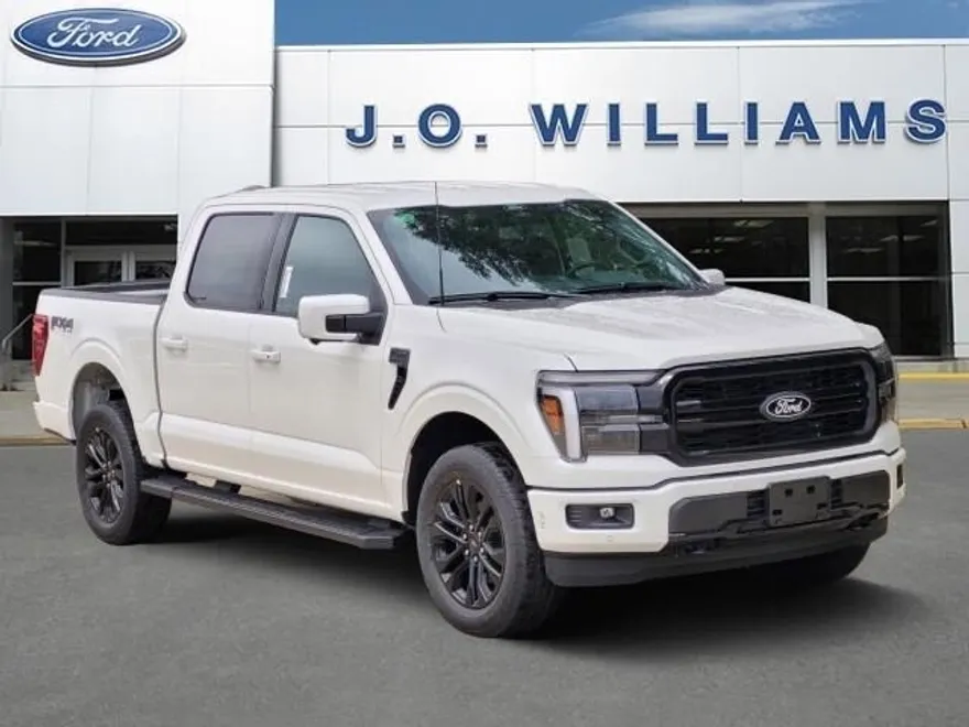 2025 Ford F-150 Lariat photo 1