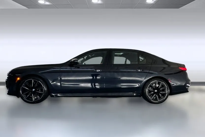 2025 Bmw i7 xDrive60 photo 1