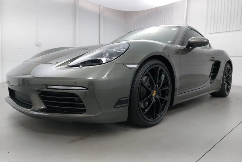 2024 Porsche Cayman Base photo 1