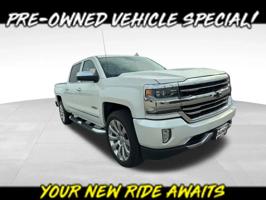 2018 Chevrolet Silverado 1500 High Country photo 1