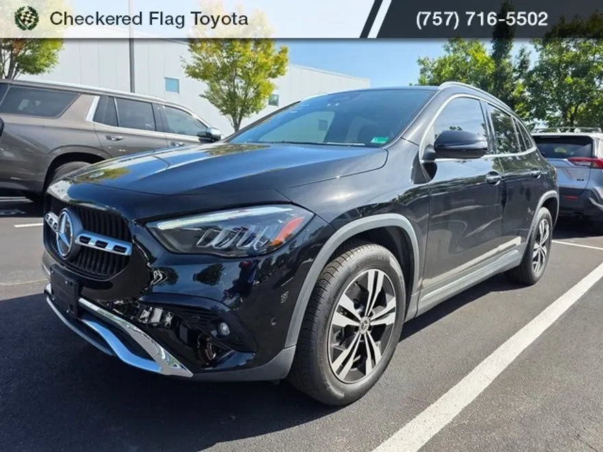2024 Mercedes Benz GLA 250 photo 1