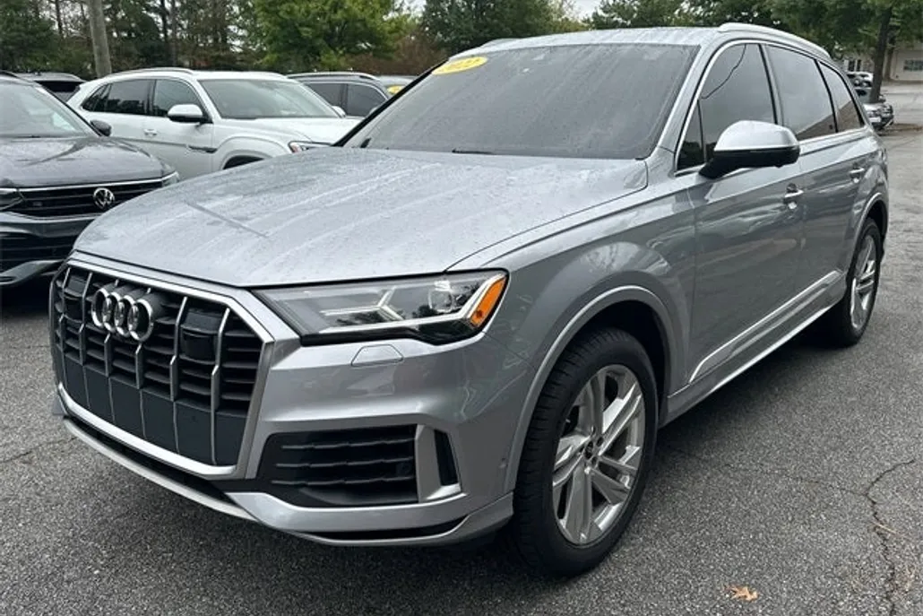 2022 Audi Q7 55 Premium Plus photo 1