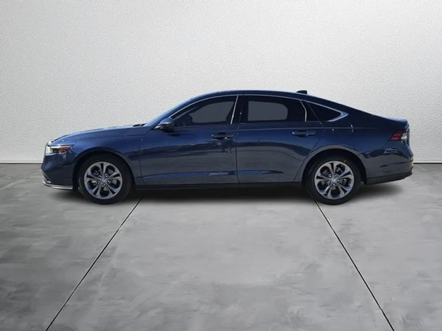2023 Honda Accord EX photo 1