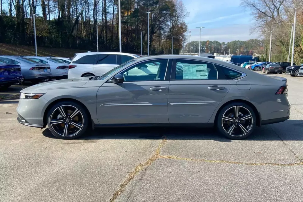 2025 Honda Accord Hybrid Sport photo 1
