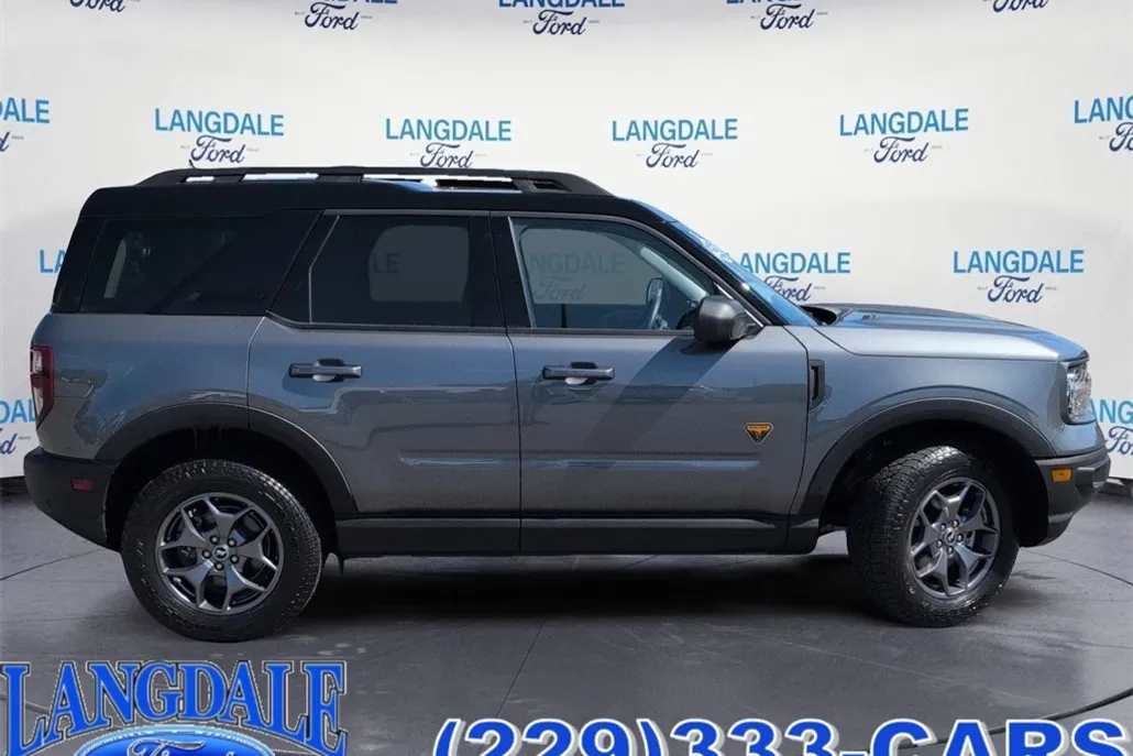 2024 Ford Bronco Sport Badlands photo 1