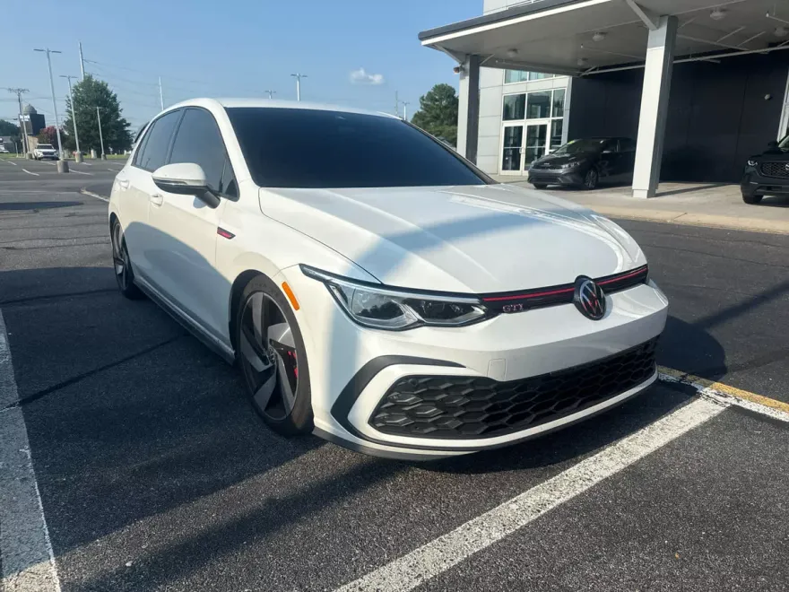 2024 Volkswagen Golf GTI S photo 1