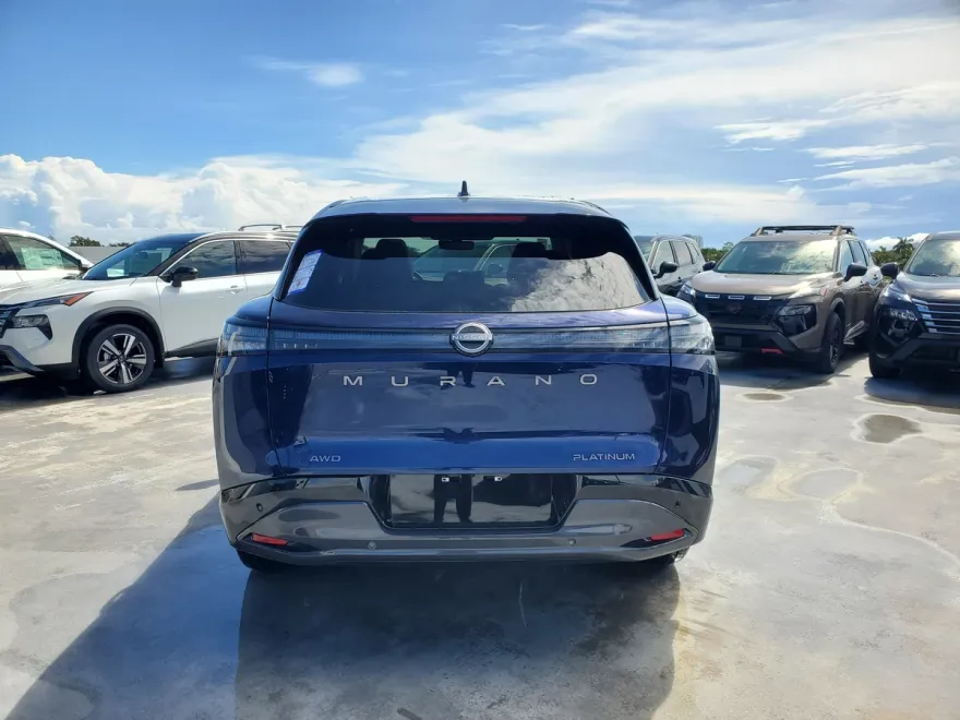 2025 Nissan Murano Platinum photo 1
