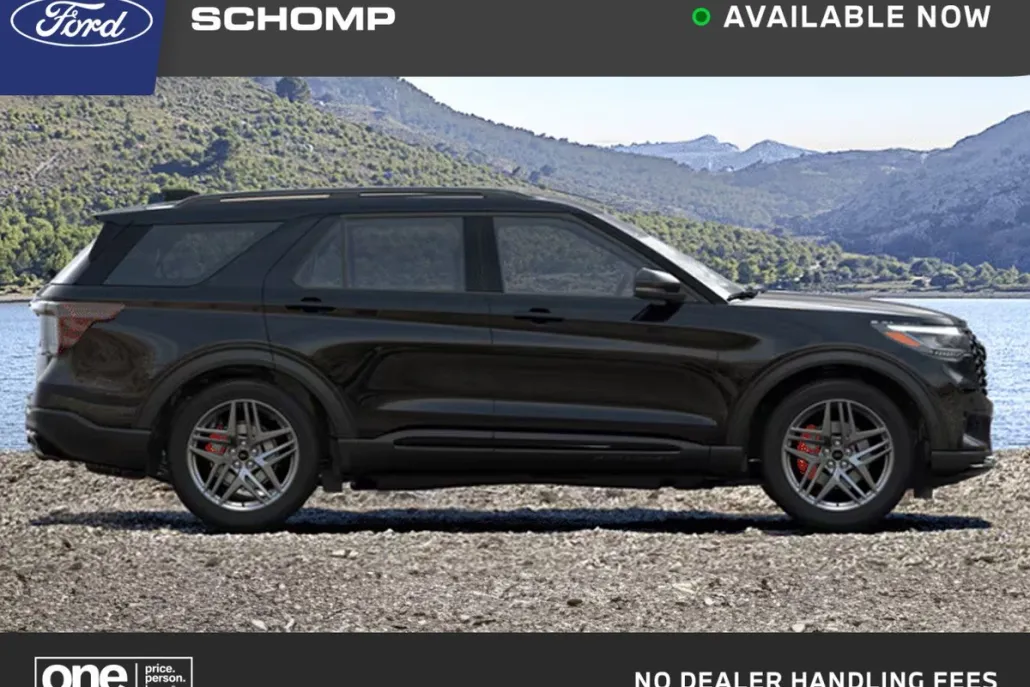 2025 Ford Explorer ST photo 1