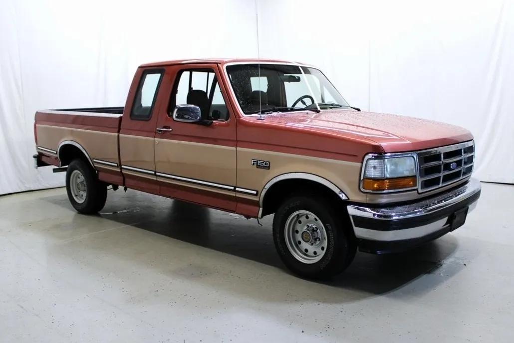1994 Ford F-150 XL photo 1