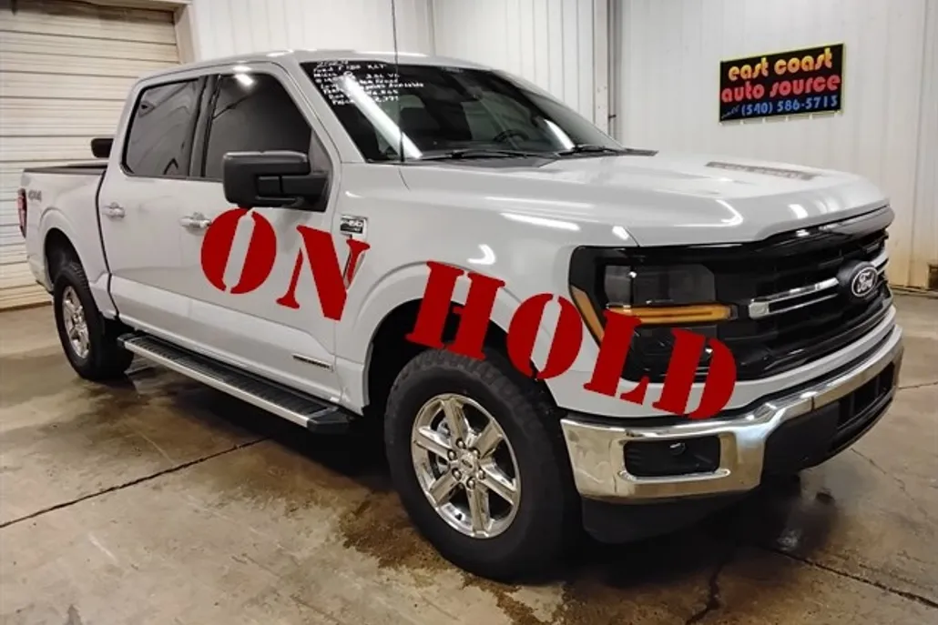 2024 Ford F-150 XLT photo 1