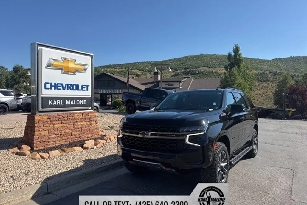 2021 Chevrolet Tahoe Z71 photo 1