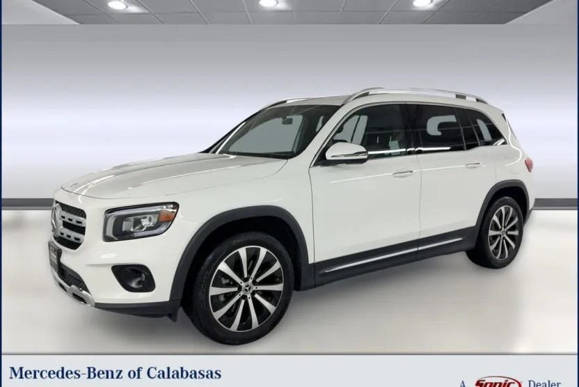 2020 Mercedes Benz GLB 250 photo 1
