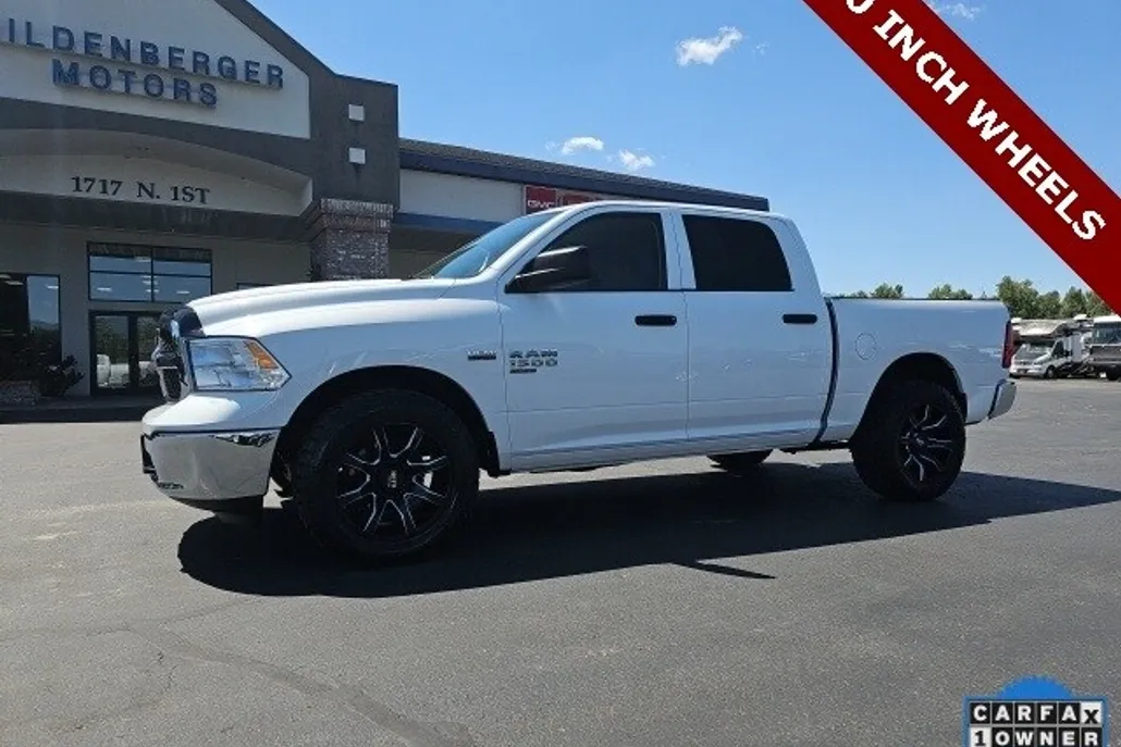 2023 Ram 1500 Classic SLT photo 1