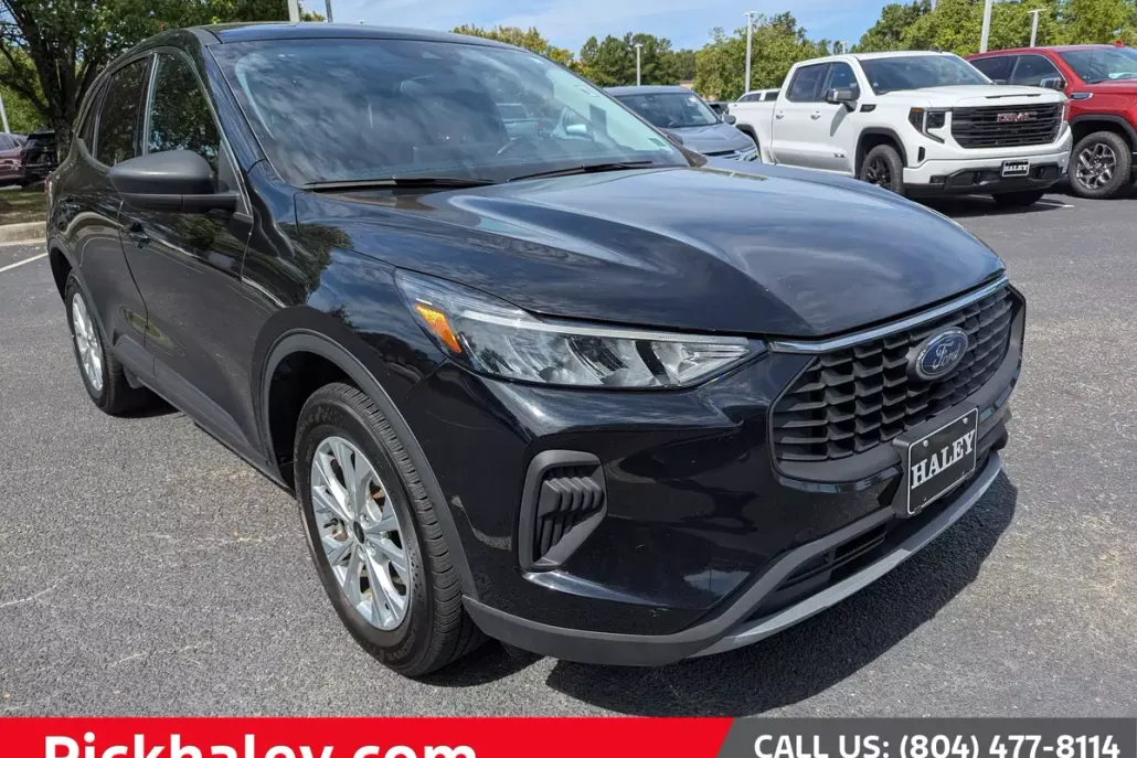 2023 Ford Escape Active photo 1
