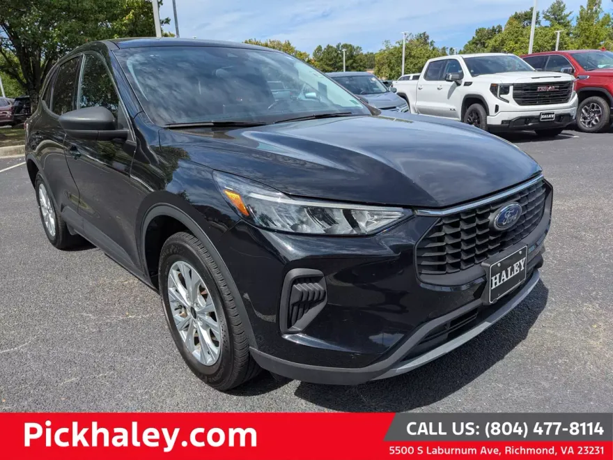 2023 Ford Escape Active photo 1