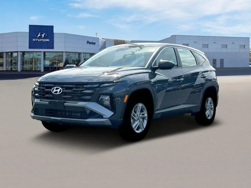 2025 Hyundai Tucson SE photo 1