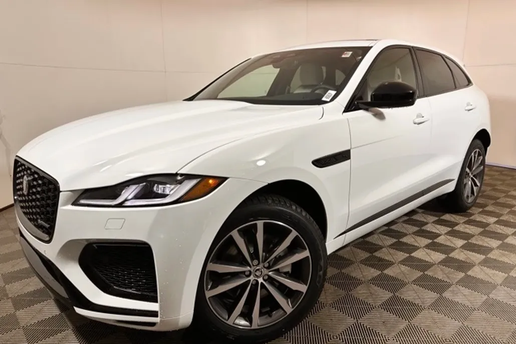 2025 Jaguar F-PACE P250 R-Dynamic S photo 1