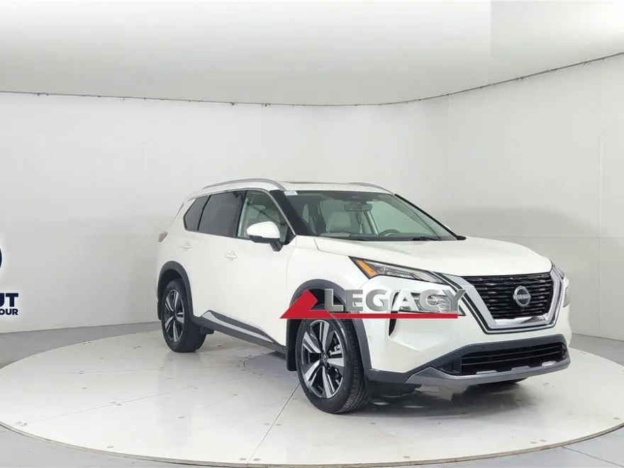 2023 Nissan Rogue SL photo 1
