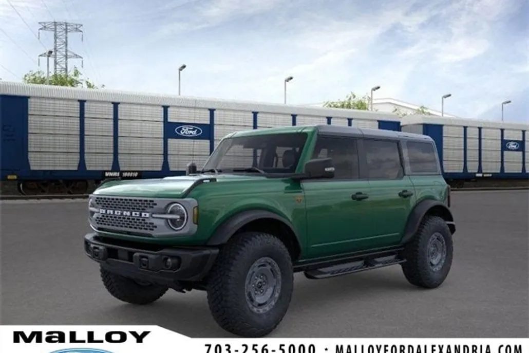 2025 Ford Bronco Badlands photo 1