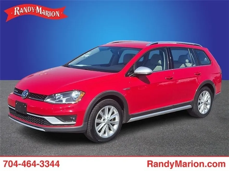 2017 Volkswagen Golf Alltrack TSI S 4Motion photo 1