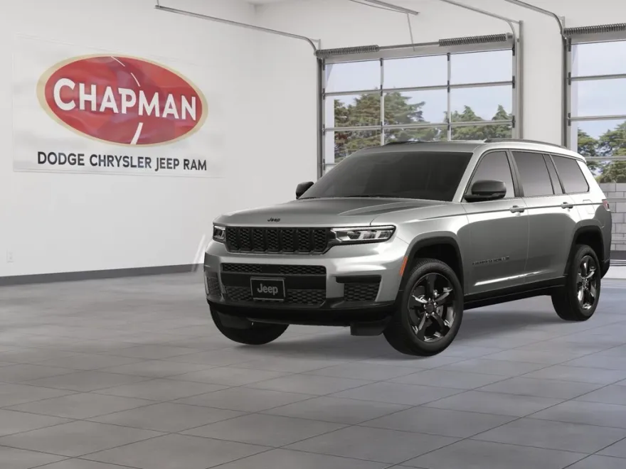 2025 Jeep Grand Cherokee Laredo Altitude photo 1