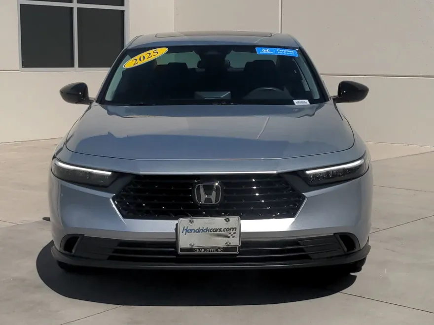 2025 Honda Accord SE photo 1