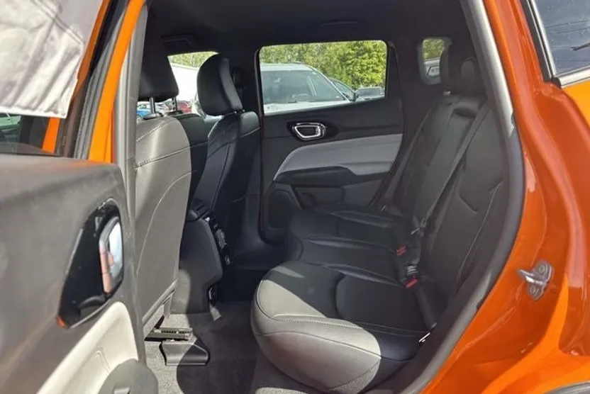 2026 Jeep Compass Limited Altitude photo 1