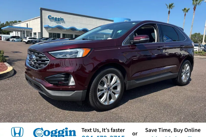 2020 Ford Edge Titanium photo 1