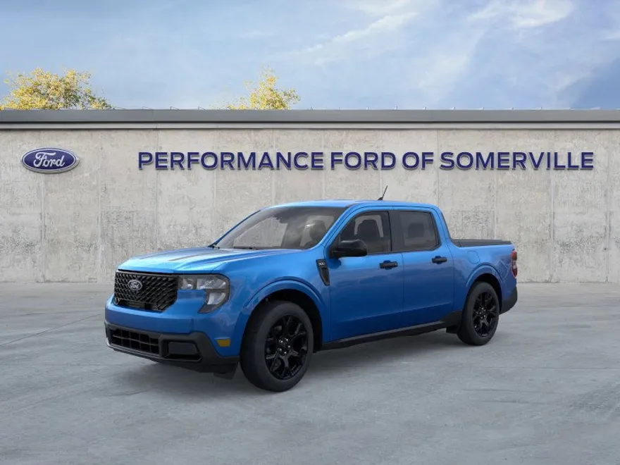 2025 Ford Maverick XLT photo 1