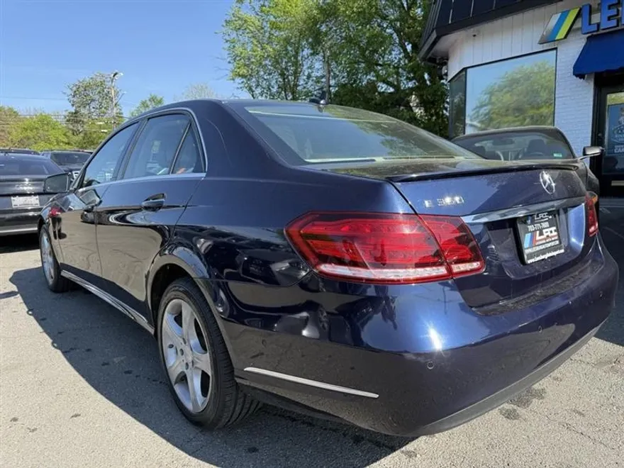2015 Mercedes Benz E 350 photo 3