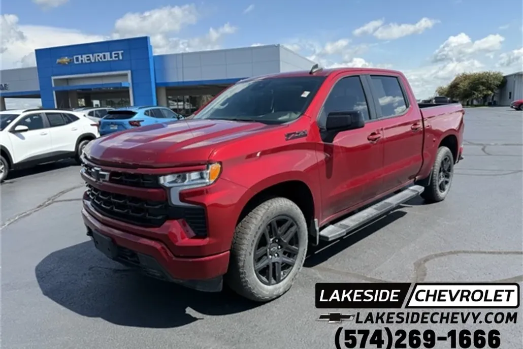 2023 Chevrolet Silverado 1500 RST photo 1