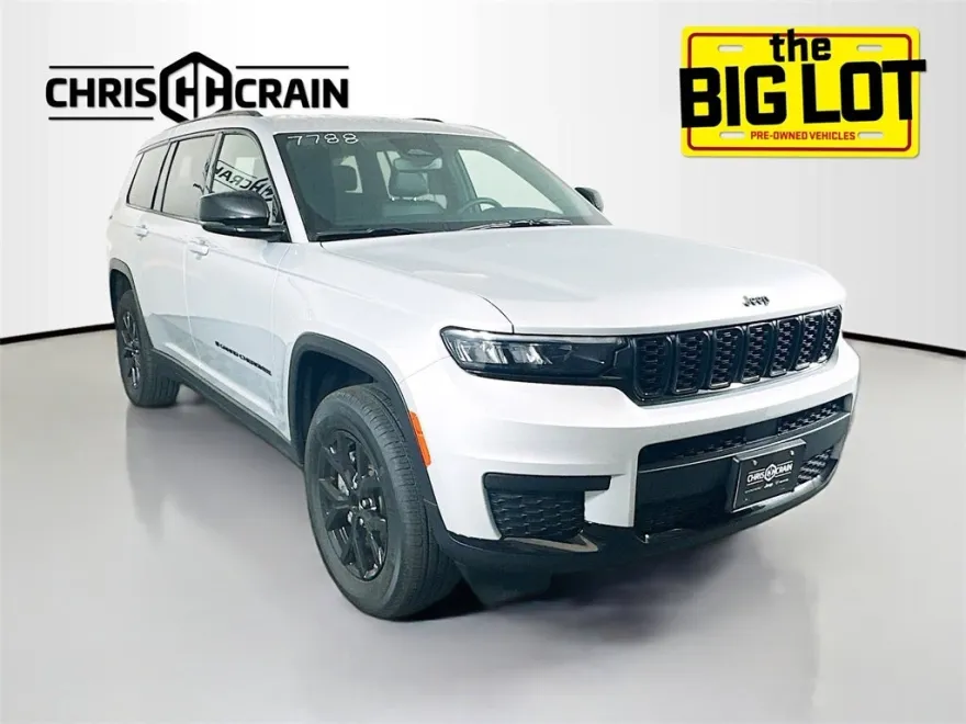 2024 Jeep Grand Cherokee Altitude photo 1