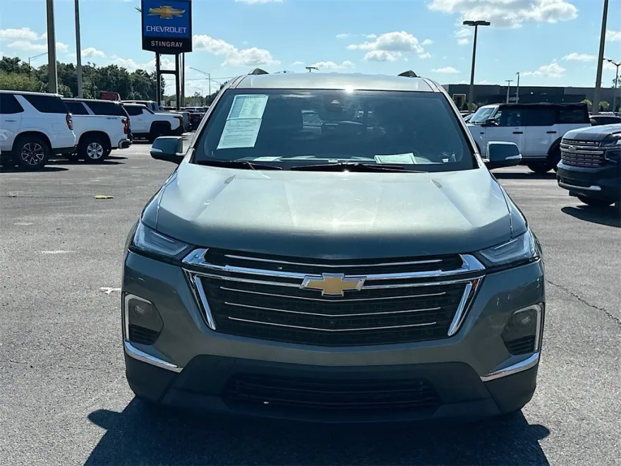 2022 Chevrolet Traverse Leather photo 1