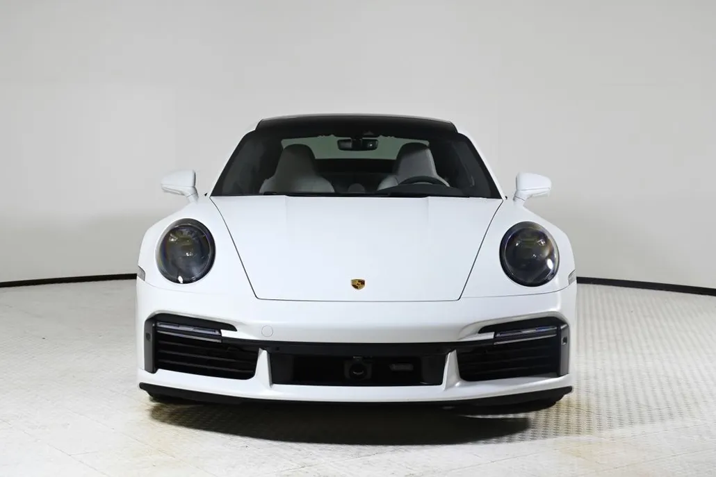 2024 Porsche 911 Turbo photo 1