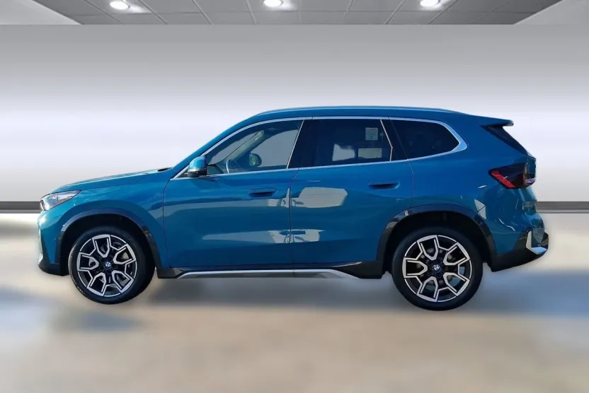 2025 Bmw X1 XDrive28i photo 1