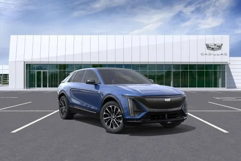 2025 Cadillac Lyriq Sport photo 1