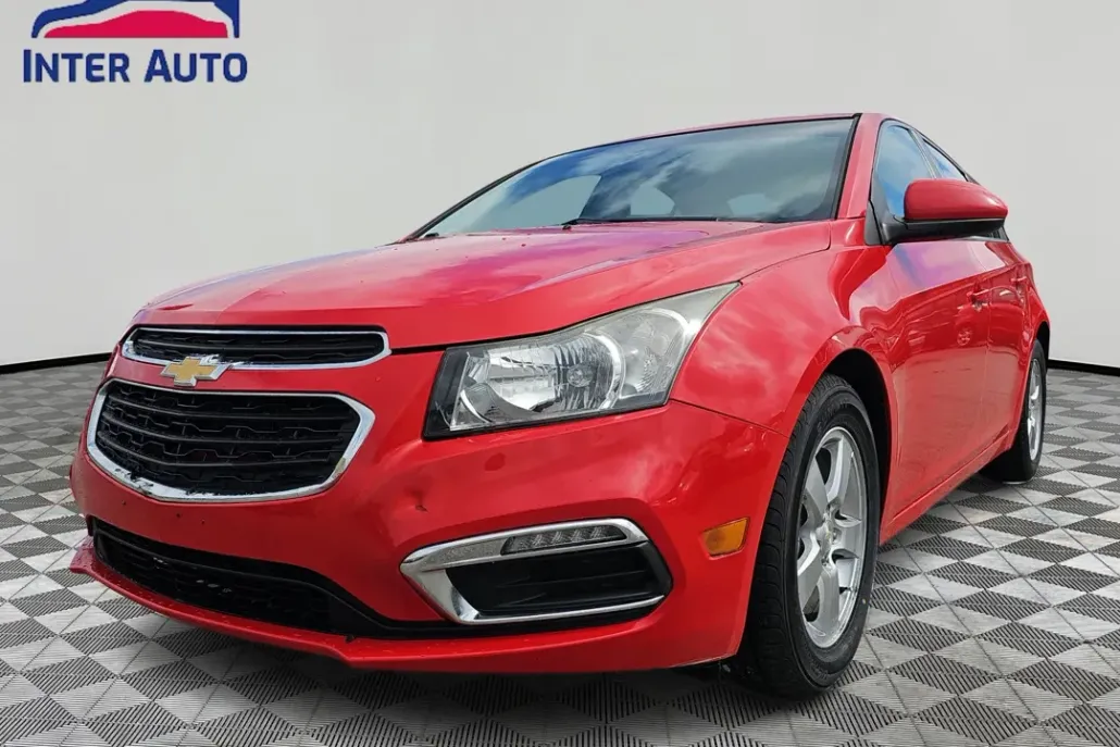 2015 Chevrolet Cruze photo 1