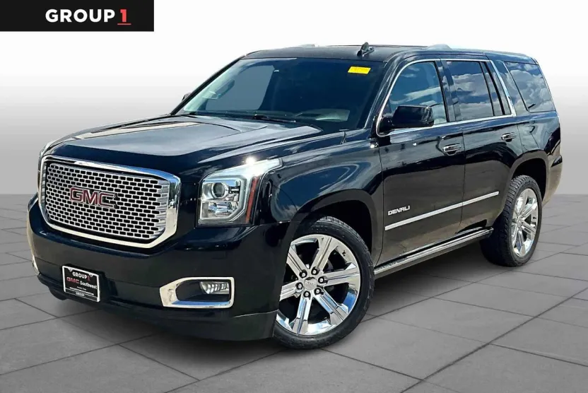 2017 Gmc Yukon Denali photo 1