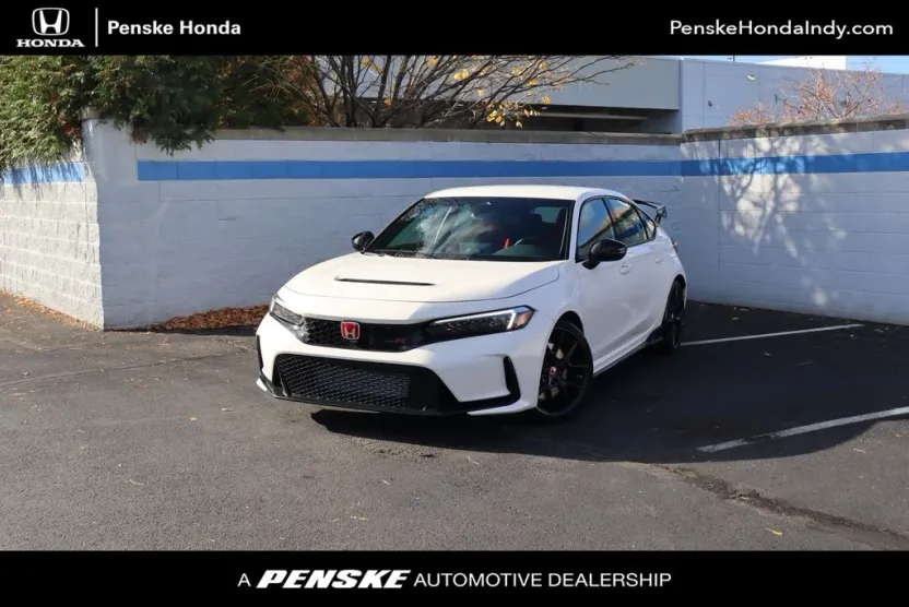 2025 Honda Civic Type R photo 1