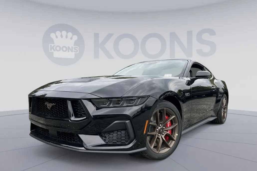 2025 Ford Mustang GT Premium photo 1