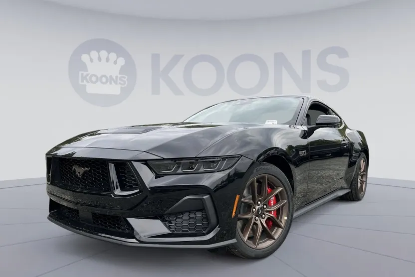 2025 Ford Mustang GT Premium photo 1