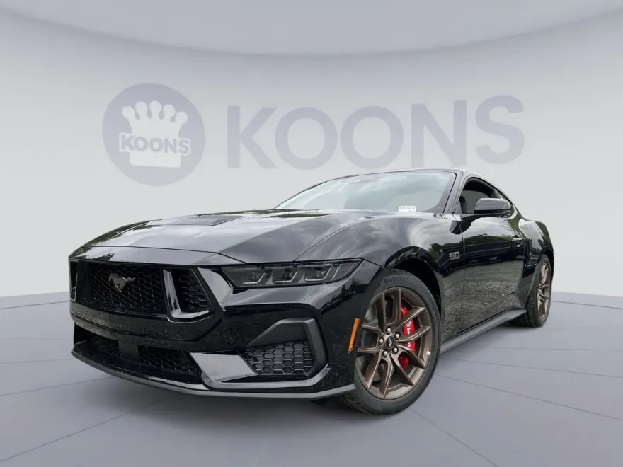 2025 Ford Mustang GT Premium photo 1