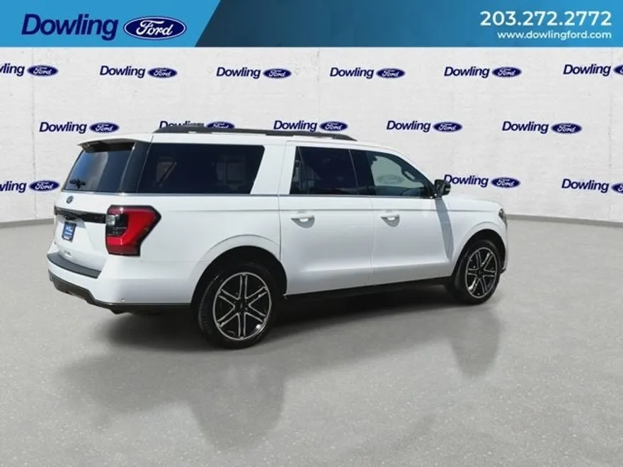 2021 Ford Expedition MAX Limited photo 1