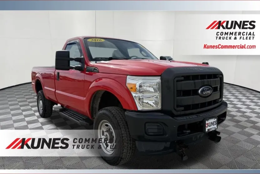2016 Ford F-250 XLT photo 1